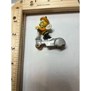Vintage Cheerios Bee Scooter Toy Figurine Cereal Premium Collectible Gift